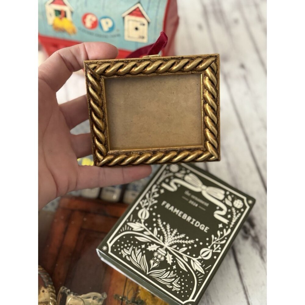 Vintage Junk Drawer Lot Unique Collectible Santas Christmas Farmhouse Antiques - Picture 14 of 16